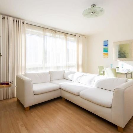 Sunny & Modern Near The Beach & Village W Parking Іст-Віттерінг Екстер'єр фото